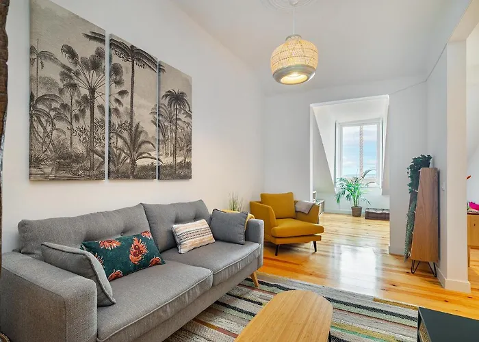 Whome Riverside View 2-bed For Remote Workers & Digital Nomads Lisboa