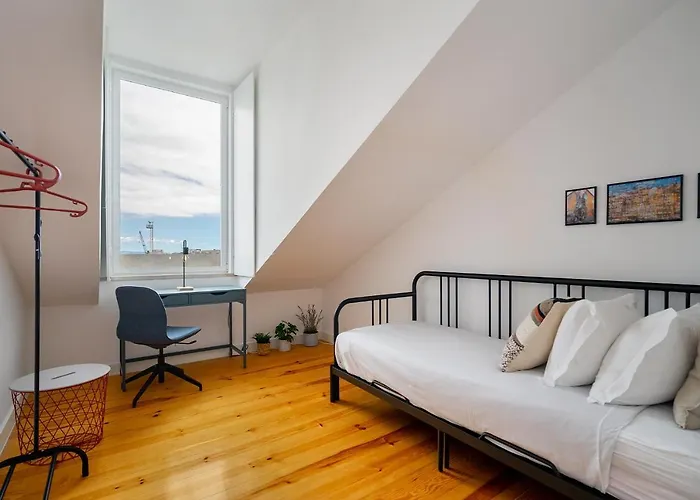 Apartamento Whome Riverside View 2-bed For Remote Workers & Digital Nomads