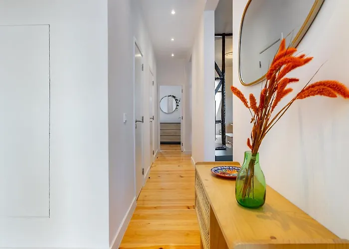 Whome Riverside View 2-bed For Remote Workers & Digital Nomads Lisboa