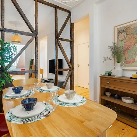 アパート Whome Riverside View 2-bed For Remote Workers & Digital Nomads リスボン