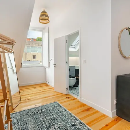Whome Riverside View 2-bed For Remote Workers & Digital Nomads * リスボン